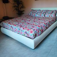 Letto matrimoniale cassettone