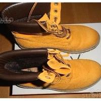 Scarponcini unisex nuovi n. 41  e mezzo