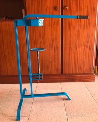 Tappatrice per bottiglie