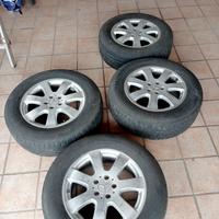 4 gomme invernali con cerchi