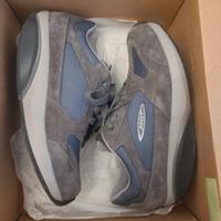 scarpe per migliorare la postura 