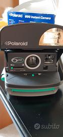 Polaroid 600 Instant camera