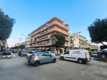 3 LOCALI A POMIGLIANO D'ARCO