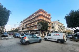 3 LOCALI A POMIGLIANO D'ARCO