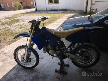 125 2t