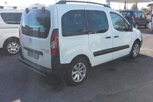 Peugeot Partner 1.6 hdi TEPEE vettura con 5 POSTI