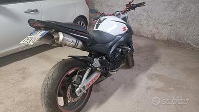 Suzuki GSR 600 - 2007