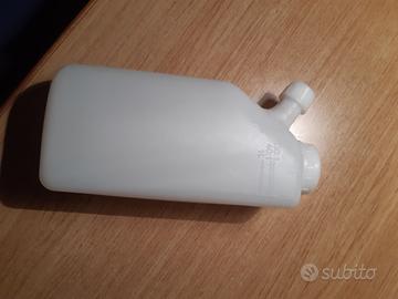 Contenitore x dosaggio olio miscela