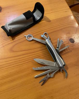 Coltellino multifunzione