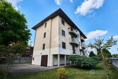 3 LOCALI A SPINO D'ADDA