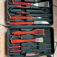 Set utensili per barbecue