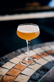 Cocktail bar con cucina e dehor | Attività avviata