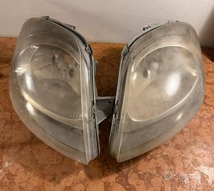FARI FANALI RENAULT TRAFIC OPEL VIVARO PRiMASTAR