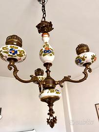 Lampadario vintage bronzo e ceramica