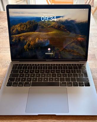 MacBook Air Retina 13" 2018 i5 8GB SSD 250GB