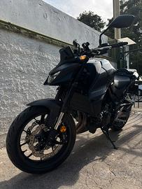 HONDA HORNET 750 2025