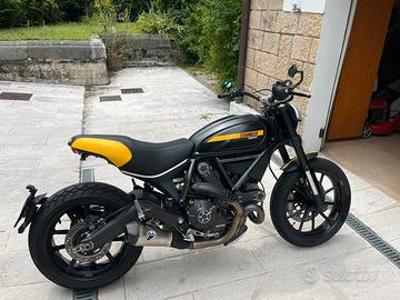 Ducati Scrambler Full Throttle