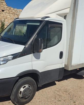 IVECO DAILY 35C16H FURGONE BOX