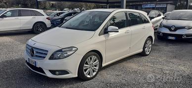 Mercedes-benz B 180 2013 - 1.8CDI Automatic Lb aut