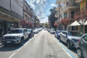 6 LOCALI A POMIGLIANO D'ARCO