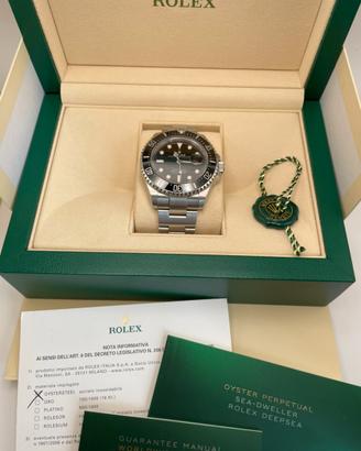 Rolex Sea Dweller 126600 Full Set scatola garanzia