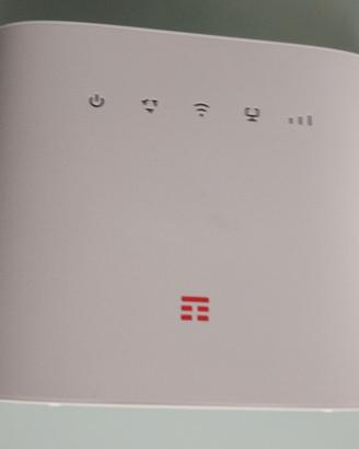 Modem FWA indoor Tim modello HH132V1