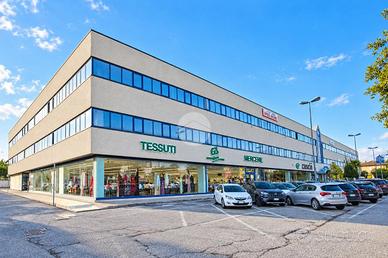 UFFICIO A SAN BENEDETTO DEL TRONTO