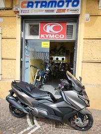 Kymco AK 550