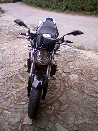 Moto Honda hornet