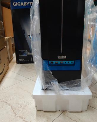CASE  GIGABYTE AURORA 3D 570
