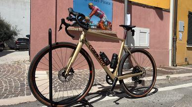 Bicicletta gravel
