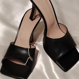 Sandali  8 by yoox  . Pelle vera.