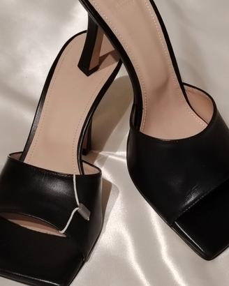 Sandali  8 by yoox  . Pelle vera.