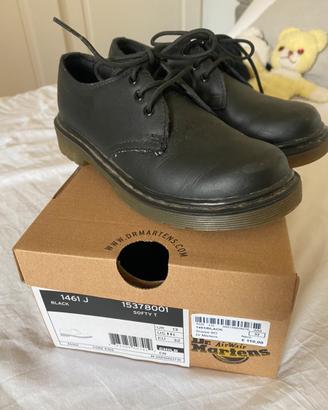 Dr Martens nere