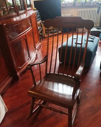 sedia a dondolo vintage 