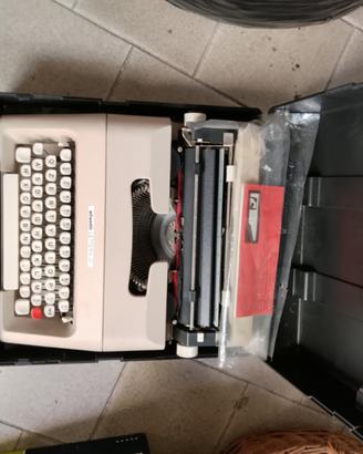 macchina da scrivere