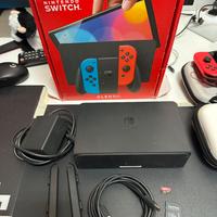 Nintendo Switch Oled + 2 giochi