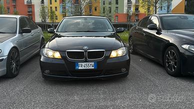 Bmw e90 320i 2005