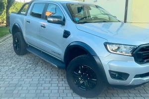 Ford Ranger  2.0  213cv Limited