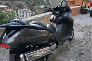 Honda silver wing 600