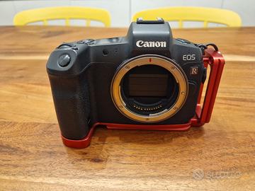 CANON EOS R + BATTERY GRIP  + 3 BATTERIE
