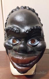 Maschera nera di Carnevale in confezione