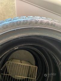 Pneumatici gomme da neve