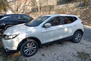 Autovettura Nissan Qashqai j11 Acenta