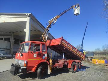 FIAT IVECO 110 RIBALTABILE GRU CESTELLO, REVISIONE