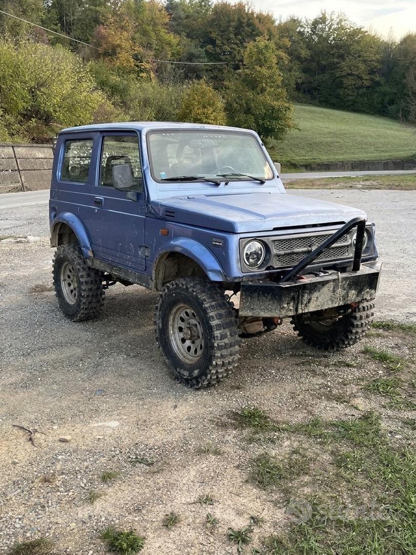 Suzuki Samurai