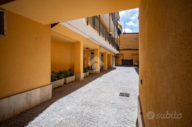 3 LOCALI A GALBIATE