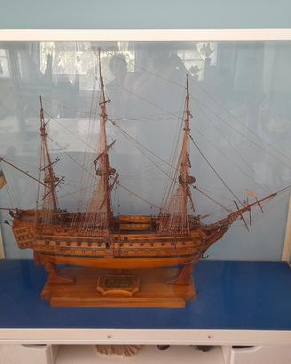 Modellino nave Victory
