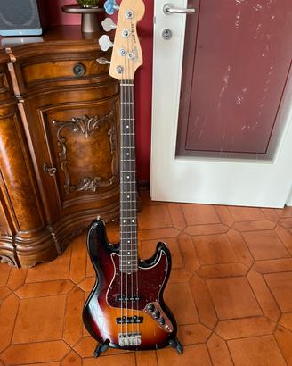 Basso fender jazz