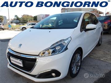 Peugeot 208 5 Porte 208 5p 1.2 puretech Allure 82c